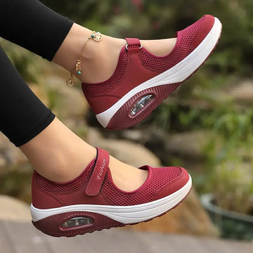 Lucy - Netzriemen Orthopädischer Schuh