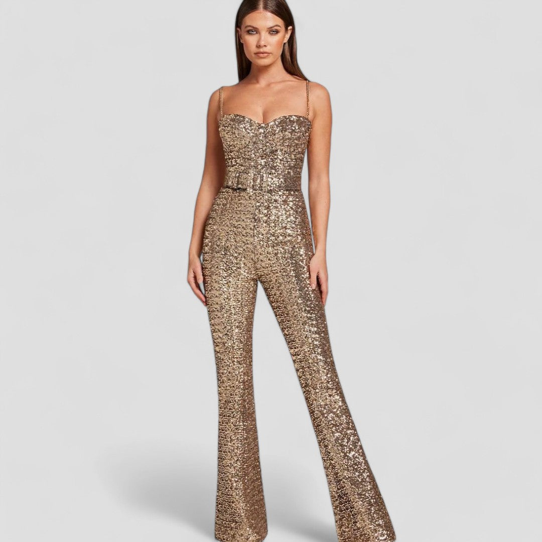 Ausgestellter Jumpsuit – Glamouröser Abendlook mit luxuriösen Pailletten